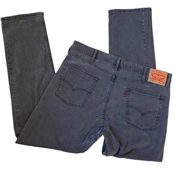 Levi's 513 Slim Fit Straight Leg 38x34 Men's‎ Gray Wash Denim Jeans - Picture 1 of 6